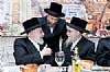 שמחת הבר מצוה בחצר הקודש ליסקא  בן הרב פנחס עזרא פריפדלאנדער שליט