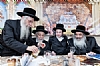 שמחת הבר מצוה בחצר הקודש ליסקא  בן הרב פנחס עזרא פריפדלאנדער שליט