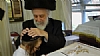 Liska Rebbe benches his grandson Erev Yom Kippur 5777