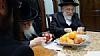 האדמו״ר מליסקא באזוכט ביי האדמו״ר מסקווירא, 12/18/2016